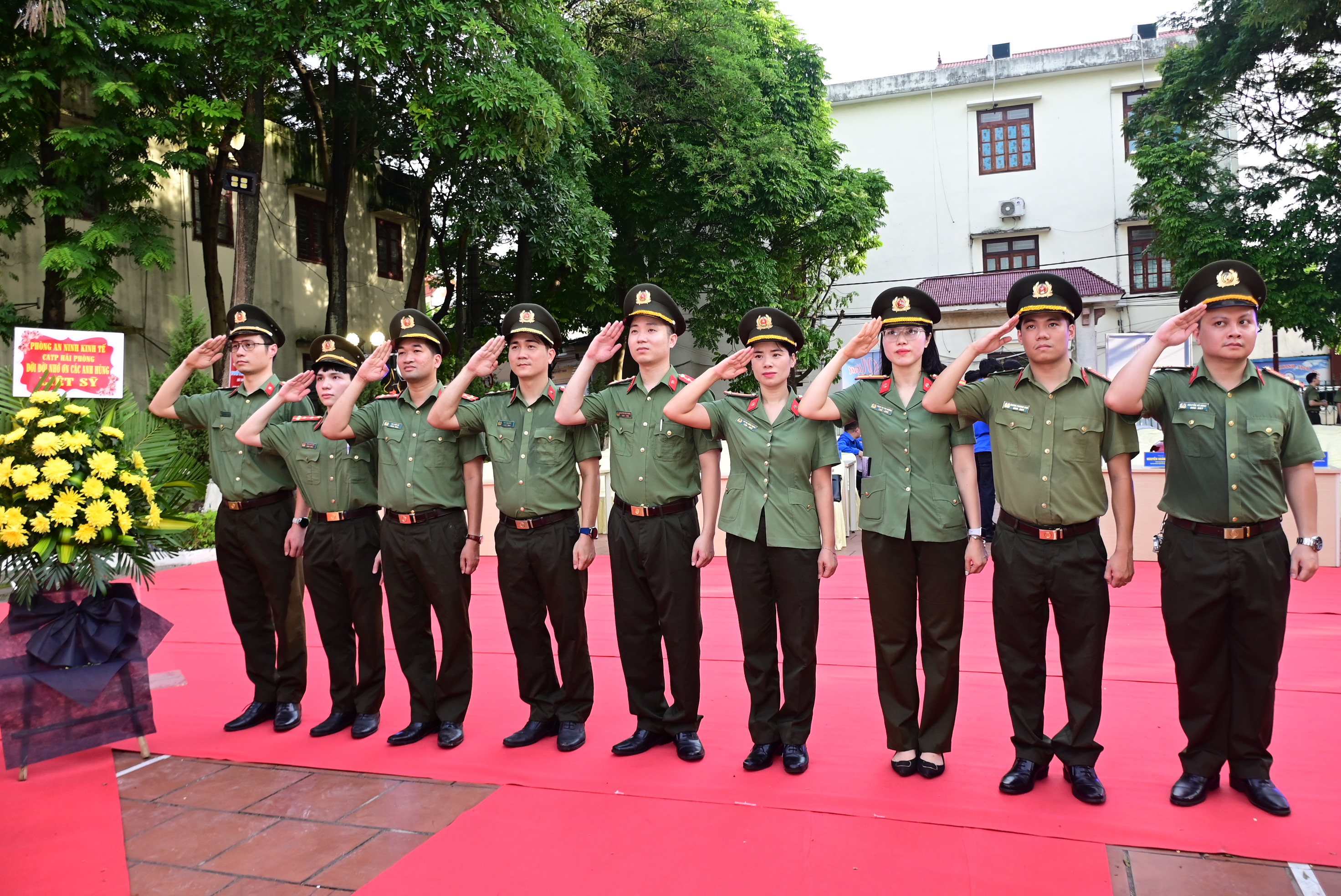 Phòng An ninh kinh tế - CATP tổ chức các hoạt động tri ân ngày 27/7